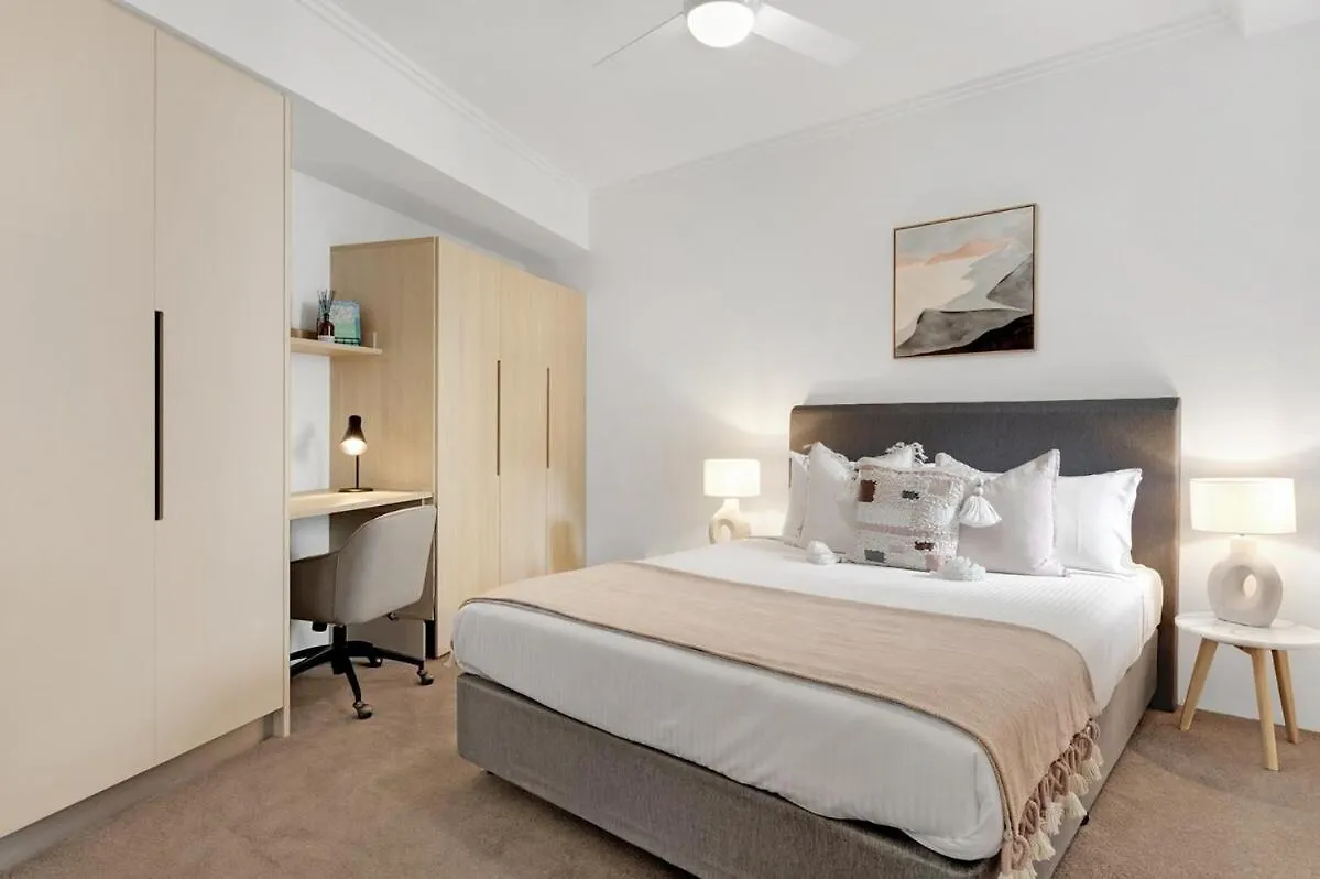 Kelvin Grove Sanctuary - 2Br 2Ba W Private Balcony Apartment Brisbane 0*,  Australia